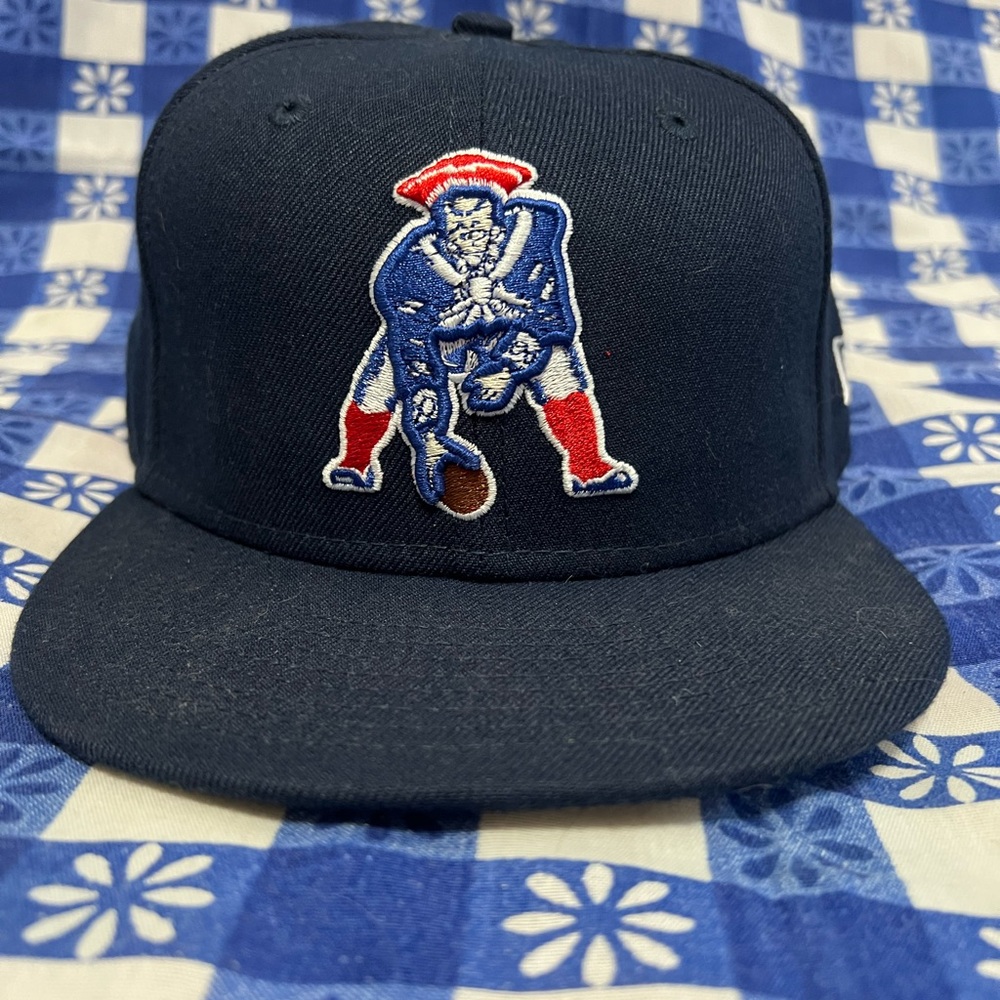 New Era Youth New England Patriots Logo Navy Blue SnapBack Hat